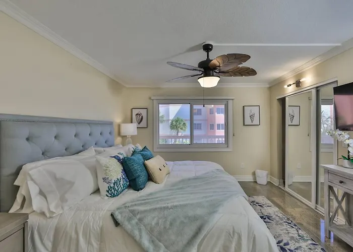 Apartment Spacious Corner 42 With Bunkhouse